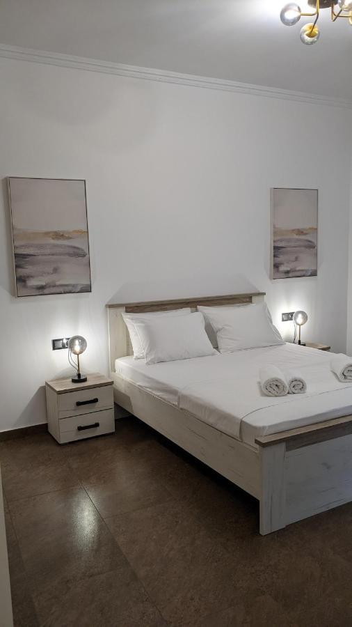 Aphrodite Apartments بريفيزا المظهر الخارجي الصورة