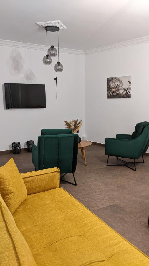 Aphrodite Apartments بريفيزا المظهر الخارجي الصورة