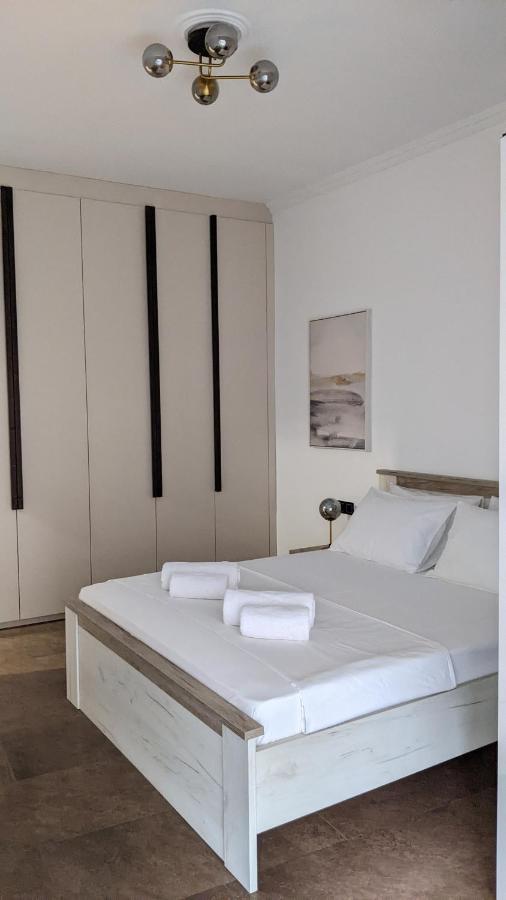 Aphrodite Apartments بريفيزا المظهر الخارجي الصورة