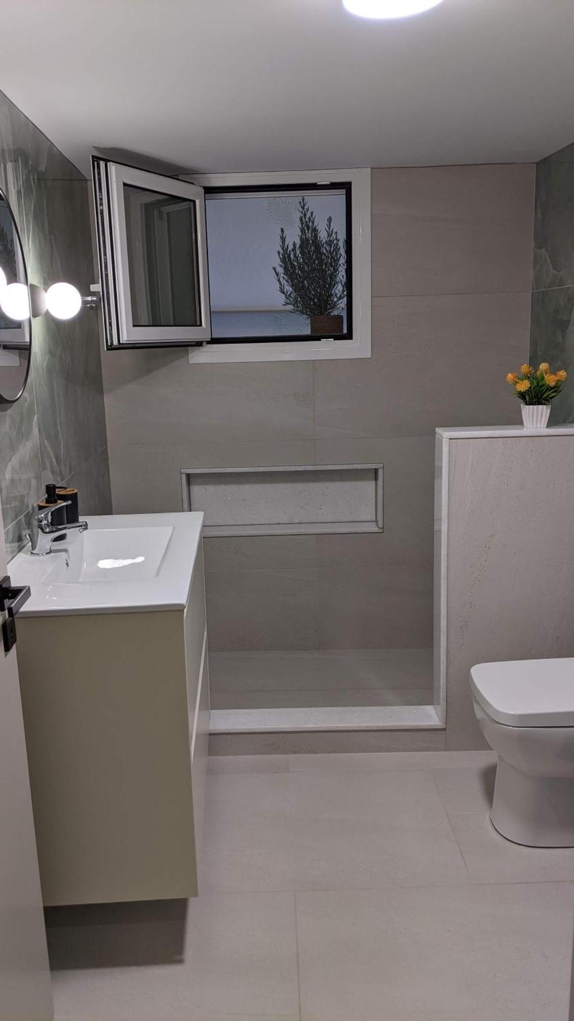 Aphrodite Apartments بريفيزا المظهر الخارجي الصورة