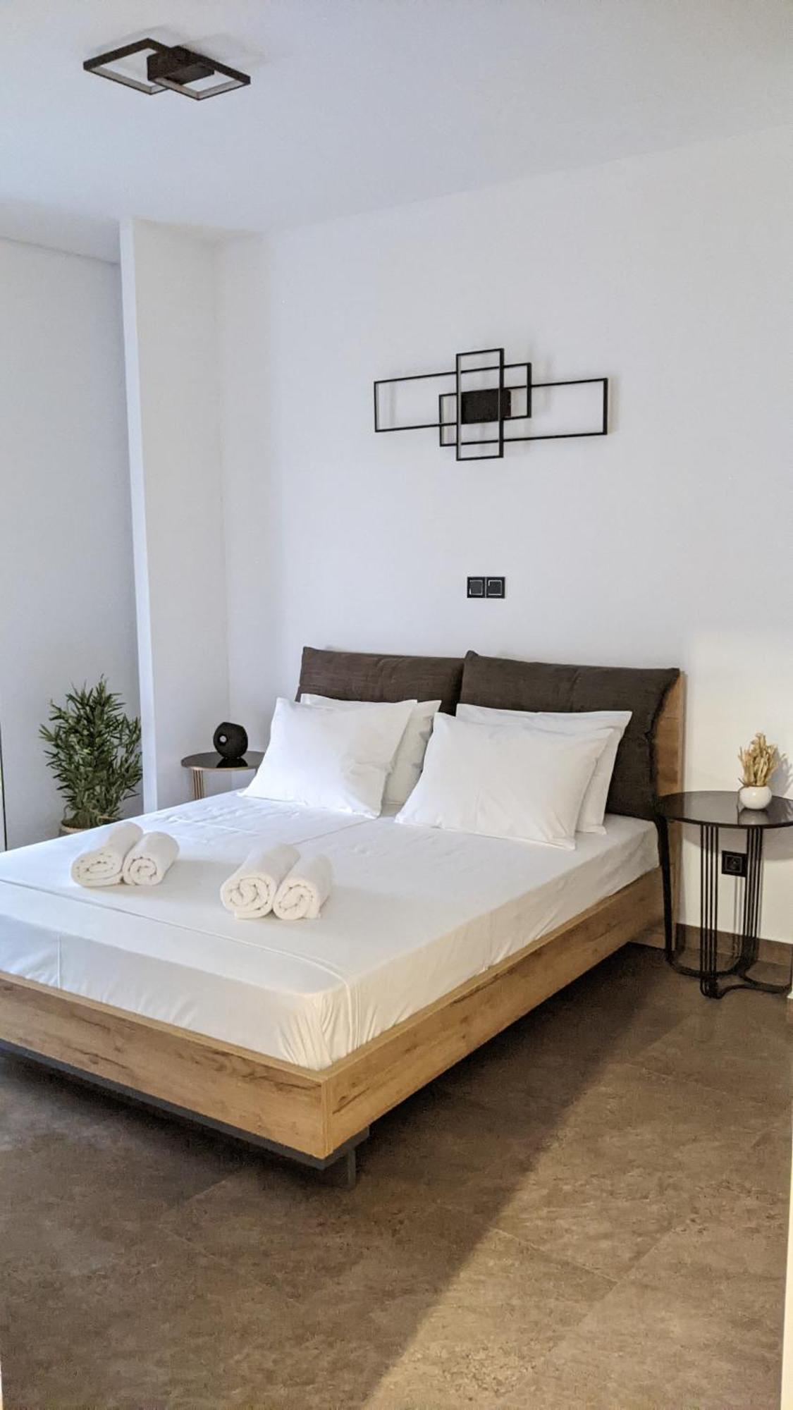 Aphrodite Apartments بريفيزا المظهر الخارجي الصورة